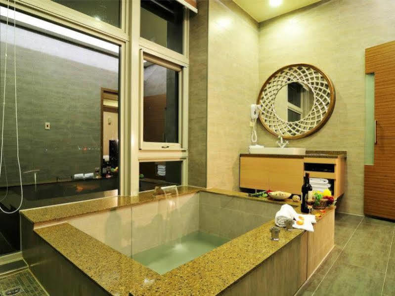 Jinshan Sakura Bay Hot Spring Hotel Exterior foto